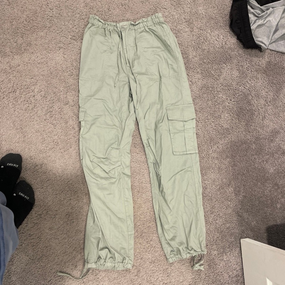 Abercrombie & Fitch Light Green Cargo Pants